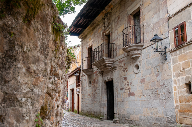 Santillana-del-Mar-5